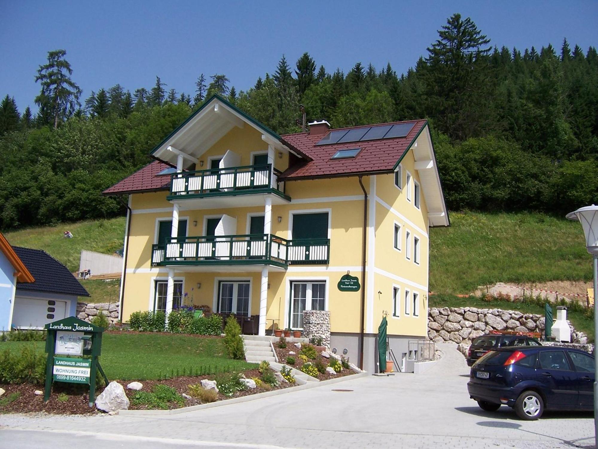 Landhaus Jasmin - Apartment Untergeschoss Bad Mitterndorf Bagian luar foto